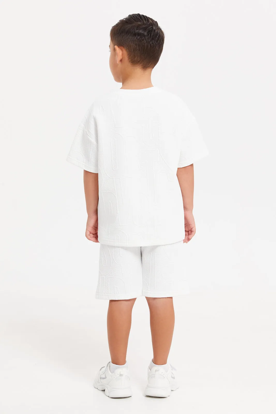 Boys White Embossed T-Shirt And Shorts Set (2 Piece)