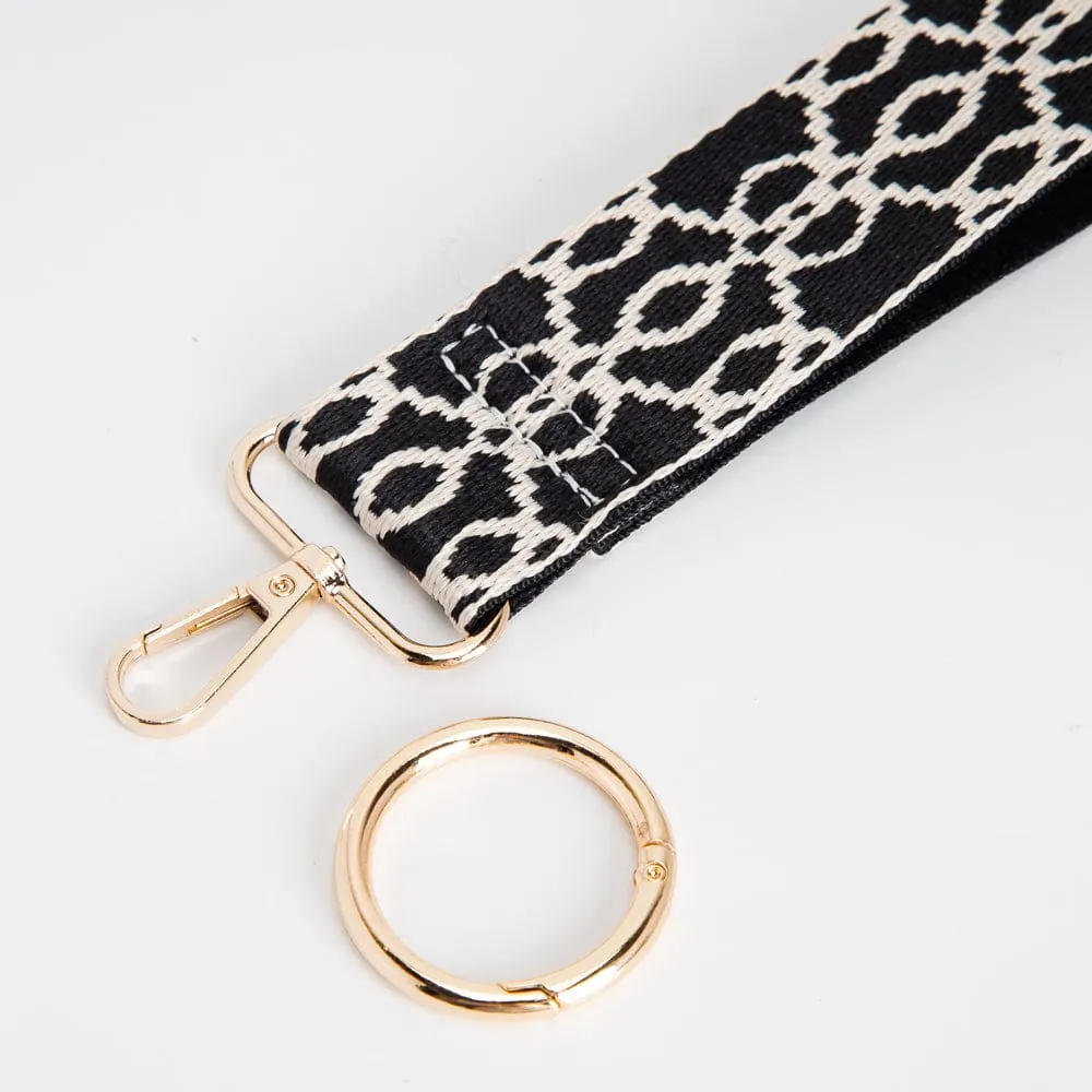 TG10315 Maze Pattern Wristband Keychain