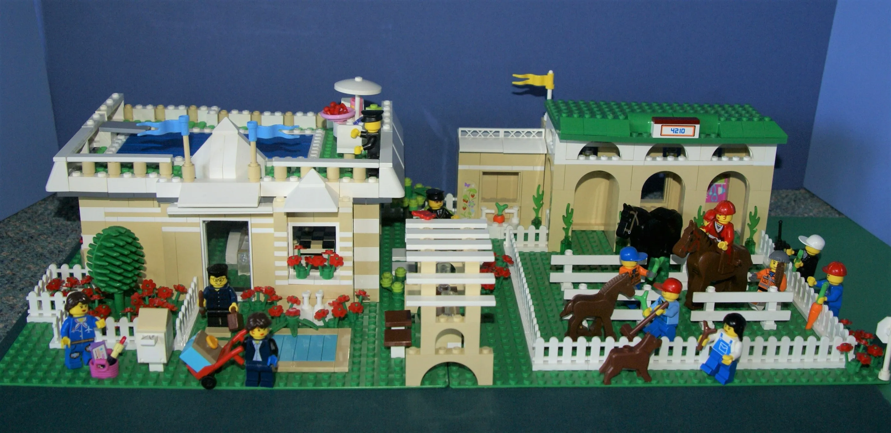 UNIQUE CUSTOM LEGO SET, POOL PARTY AT THE BERMUDA RANCH: 1101 PCS: 27, NOW RARE, RETIRED "TOWN" MINIFIGURES (1978-2010). HORSES, COLT, DOG, OWL, HOUSE, STABLES, GARDENS, FOUNTAIN, VEHICLES, BUGGIES, HARBOUR, MULTIPLE ACCESSORIES ETC (KIT 19)